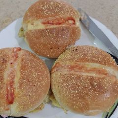 A picture of Chicken Burger.