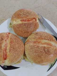 A picture of Chicken Burger.
