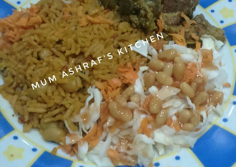 How to Prepare Ultimate Jallof rice wit cabbage salad