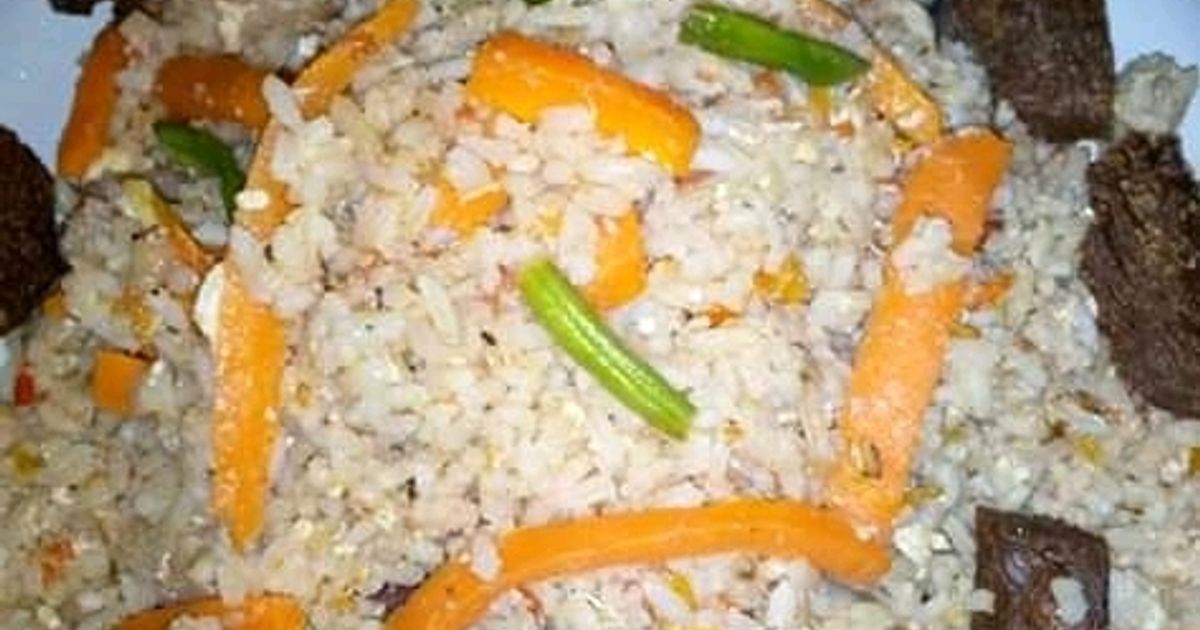 Friend Rice With Egg Recipe by Mrs Umar - Cookpad