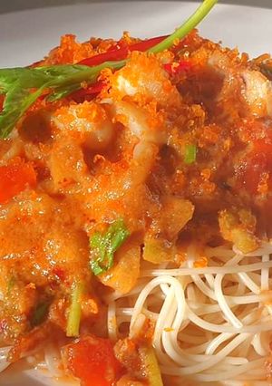 รูปของ Spaghetti Angel hairs with Fried Squids Salt eggs