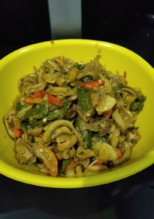 Foto resep Usus ayam bubu kuning pedas