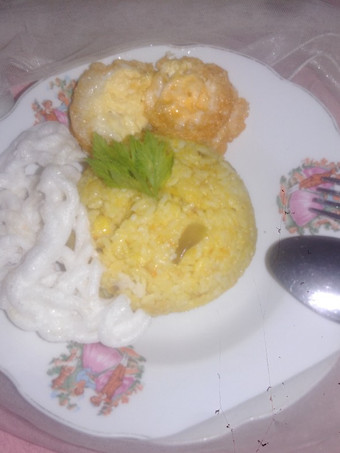 Resep Nasi goreng kunyit yang Bikin Ngiler