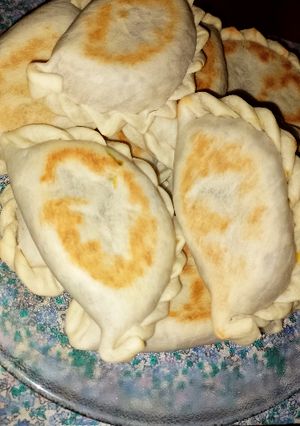 Una foto de Empanadas al horno de berenjena y lentejas
