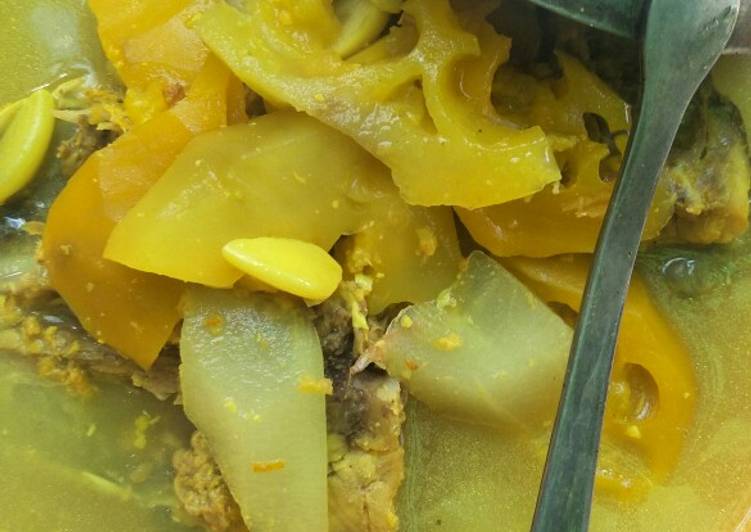 Bahan Membuat Sayur Terong Asem Kepala Ikan Mas, Bikin Ngiler