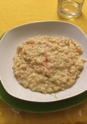 Una foto de Risotto de mote o mote de trigo guisado