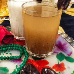 A picture of Nabeez khajor ka sharbat.