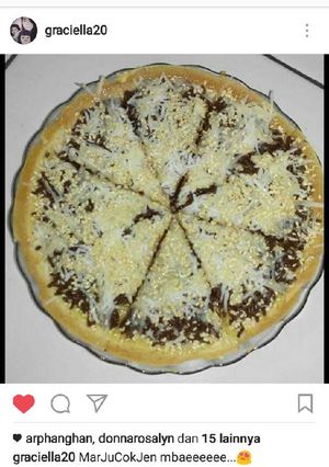 Foto resep Martabak Manis coklat keju wijen simple