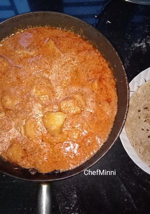 A picture of Lahsuni Aloo.