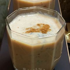 A picture of Chikoo Sabja Milk shake.