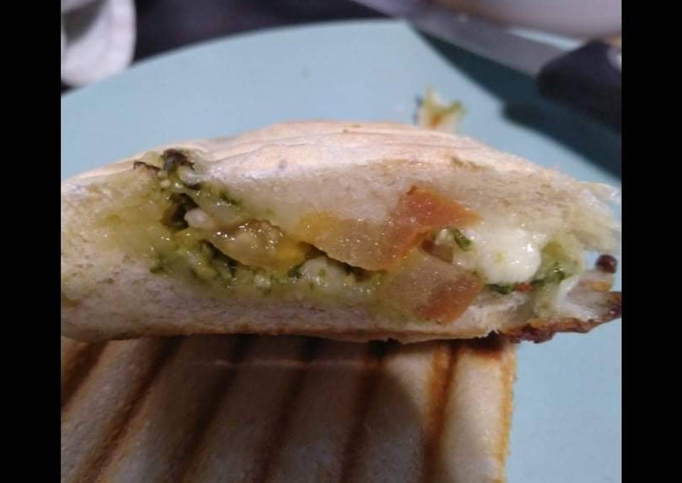 Panini pesto tomate