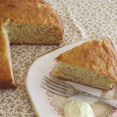 A picture of Museli Banana Cake.
