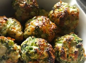 Foto principal de Croquetas de brócoli, coliflor y zanahoria al horno 🥕