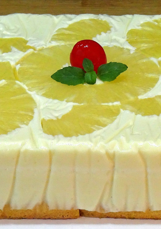 Una foto de Tarta de piña (ananás) fácil y sin horno