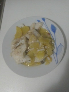 Una foto de Bacalao al horno con patatas panaderas, "al gusto luso-charro"