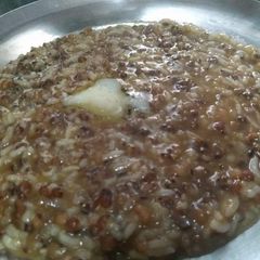 A picture of Moth dal khichri.