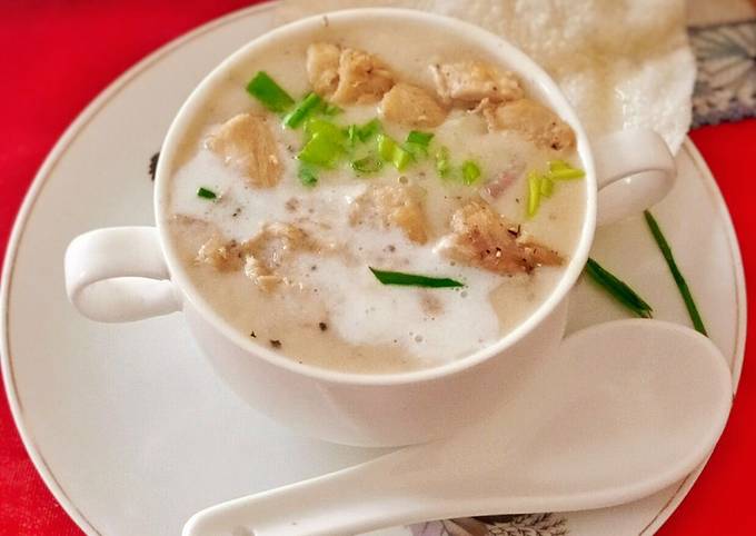 Creamy Mushroom Chicken Soup