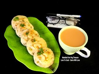 Poha Rava Idli - 5 Minutes Breakfast