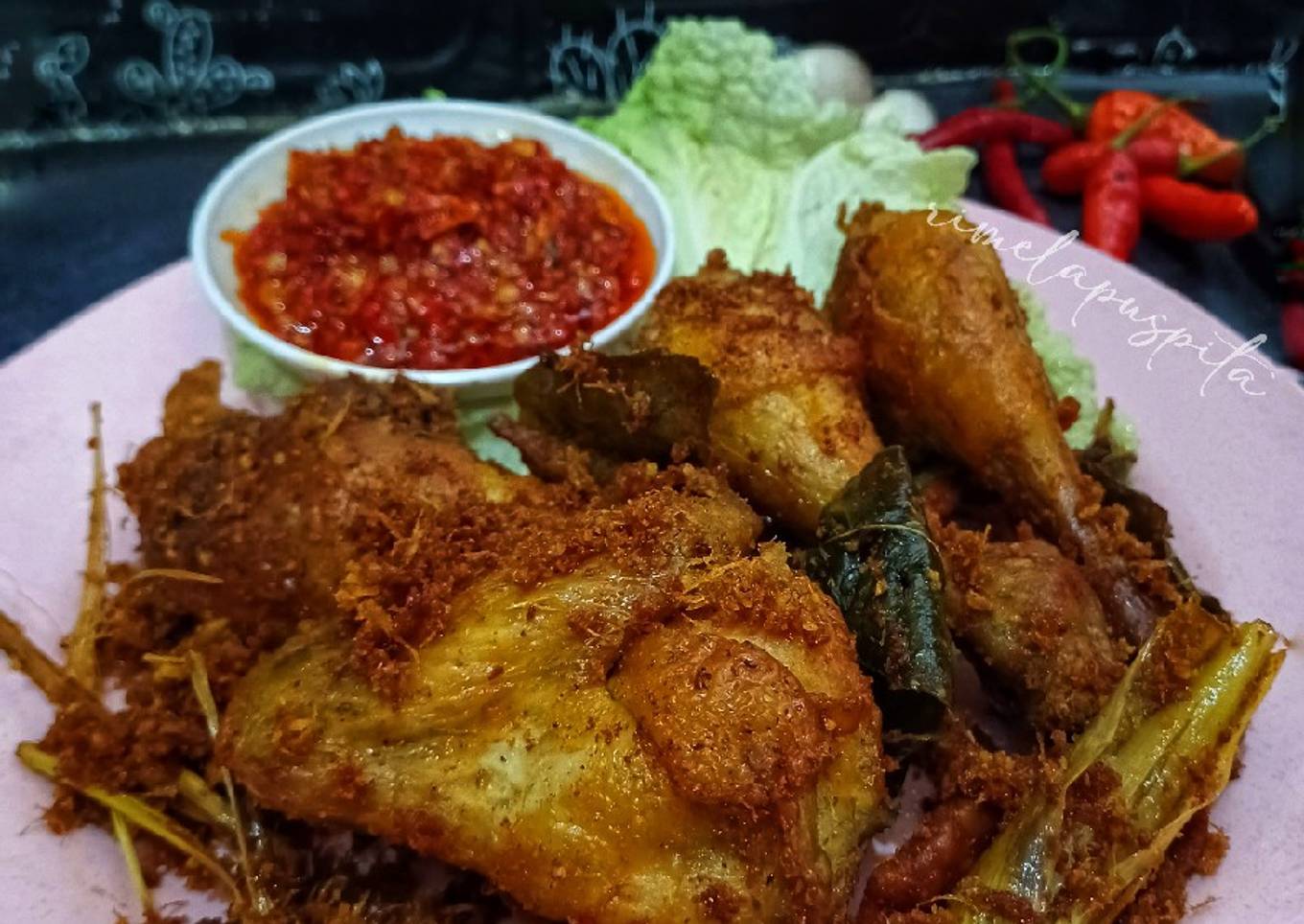 Ayam Goreng Serundeng Bumbu Rempah