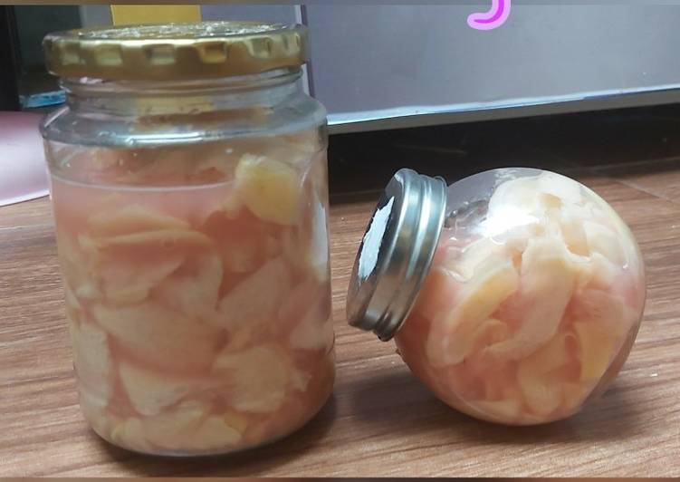 Pinkled Ginger (Acar Jahe) pelengkap makan Sushi