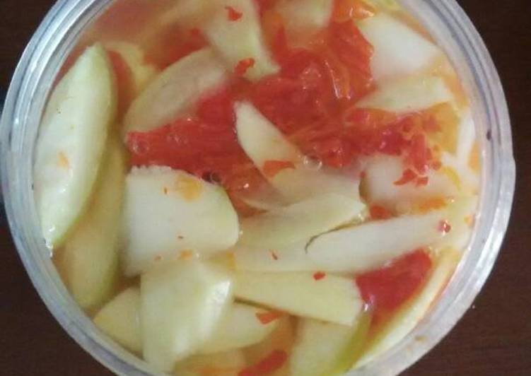 Asinan Mangga Muda dan Kedondong