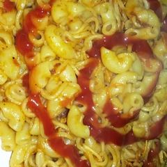 A picture of Yummmyyyyy noodles macroni.
