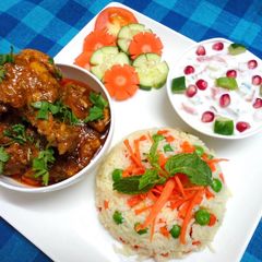 A picture of Spicy Andhra Chicken curry.