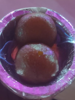 गुलाब जामुन (gulab jamun recipe in Hindi) रेसिपी मुख्य फोटो