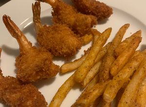 Una foto de Camarones empanizados con panko