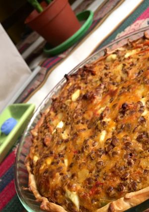 Una foto de Tarta de lentejas con papas 🥧🥔🤩