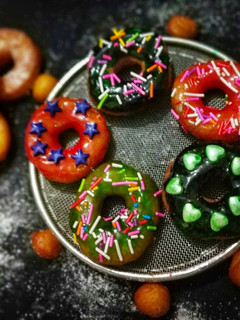 A picture of Doughnuts.