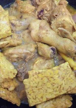 Foto resep Ayam ungkep bumbu kuning