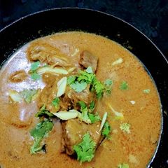 A picture of Nahari.