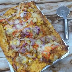 A picture of Square Pizza.