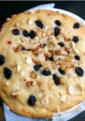 होम मेड फ्रूट केक (homemade fruit cake recipe in Hindi) रेसिपी मुख्य फोटो