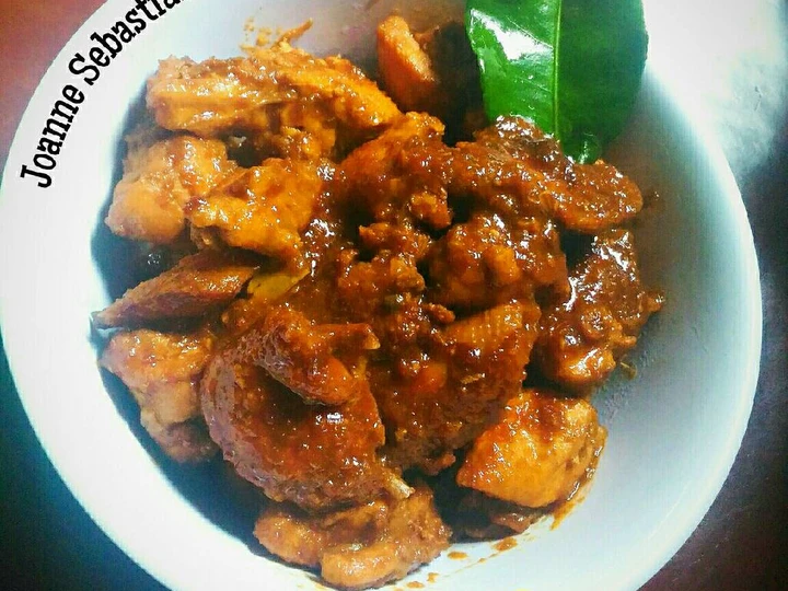Langkah Mudah untuk Membuat Resep  Semur Ayam Oriental yang Bikin Ngiler, Lezat Sekali