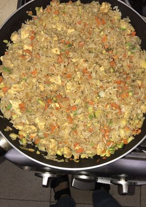Una foto de Yakimeshi de pollo