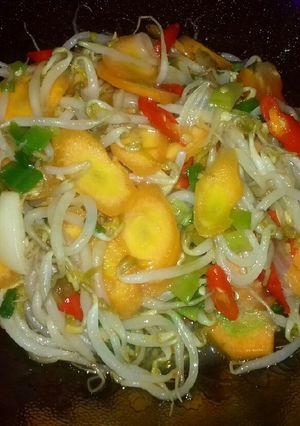 Foto resep Tumis tauge wortel