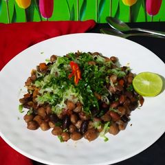 A picture of Rajma Chhole Chaat.