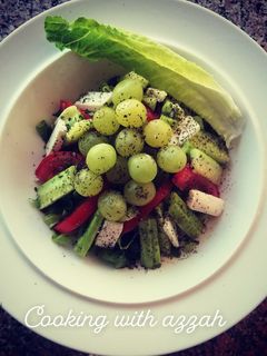 صورة لوصفة سلطة العنب والجبنة 🍇