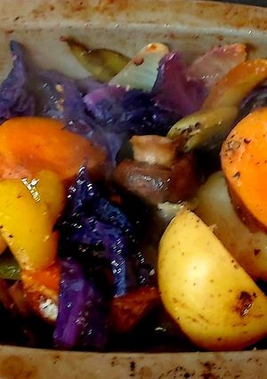 A picture of My Roated Mixed Veg.🥰#Sidedish#Seasonalcooking#Cookeverypart.