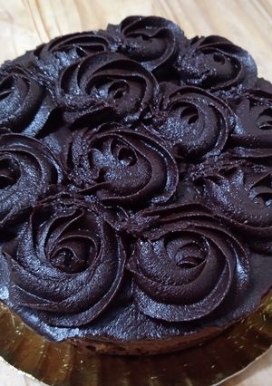 Una foto de Brigadeiro para cubierta y relleno de torta