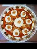 Budín de pan de manzanas con dulce de leche y crema