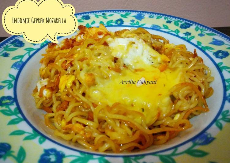 Indomie Goreng Geprek Mozarella