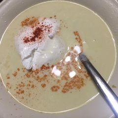 A picture of Pea soup.