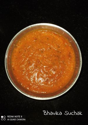 પીઝા સોસ (Pizza Sauce Recipe In Gujarati) રેસીપી મુખ્ય ફોટો