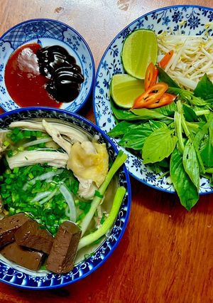 A picture of Shredded Chicken Pho (Phở Gà Xé).
