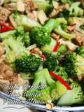 Tumis Brokoli Tahu Tempe Pedas Manis