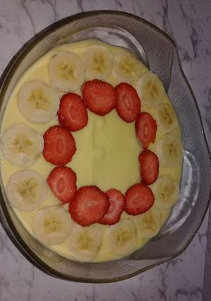 A picture of Tennis and custard dessert.