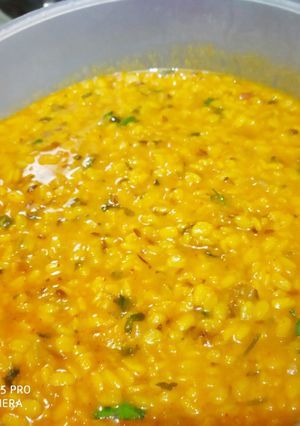 A picture of Urad dal fry.